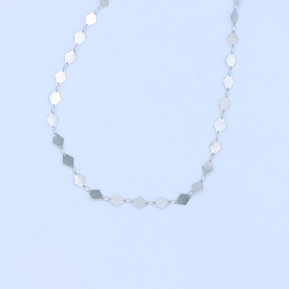 Delicate & Contemporary Necklace Chain, A Lovely Choice for Women, EVCH1567 - Picture 10 of 10